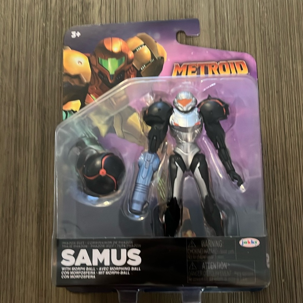 Metroid Action Figure NWT